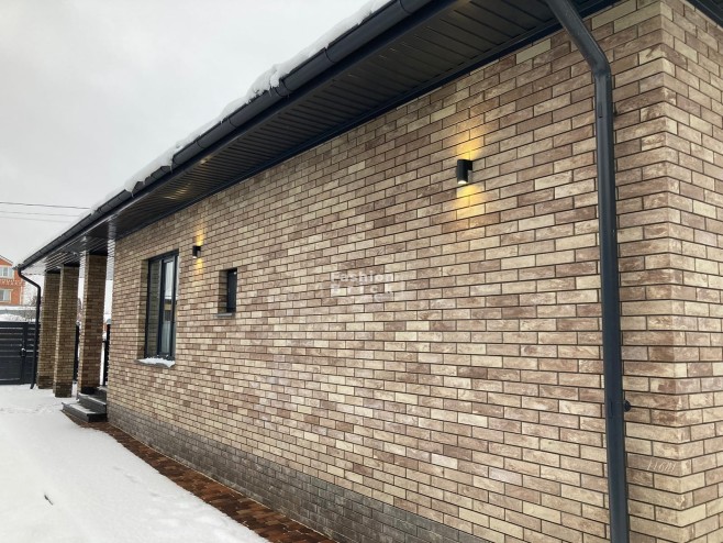 Завод кирпича и квадроблоков ФэшнБрик  кирпичные блоки для заборов и столбов от завода с доставкой