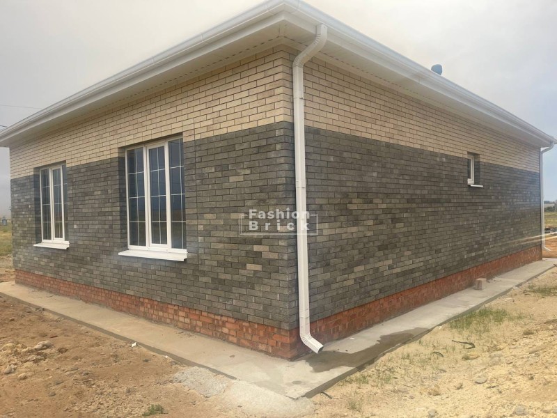 Гиперпресованный кирпич завода Fashion Brick завод производитель бетонных блоков для заборов и столбов