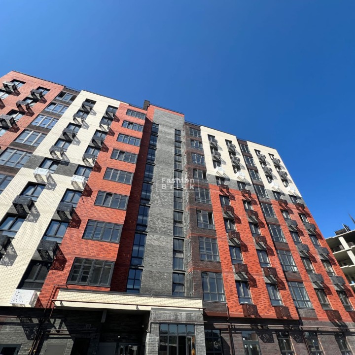 Дом 10 этажей из кирпича СитиБрик в Ростове