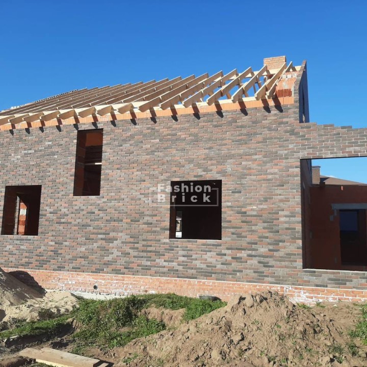 Дом из кирпича в Чебаксарах